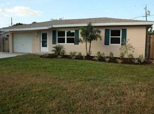 8359 75th Pl, Seminole, FL 33777