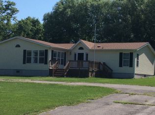 629 Prairie Ave, Lamoni, IA 50140