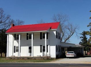 761 Wash McLamb Rd, Newton Grove, NC 28366