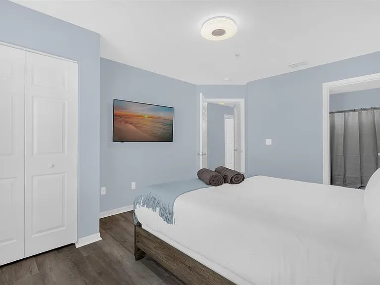 4013 Venetian Bay Dr #107 — Photo 10