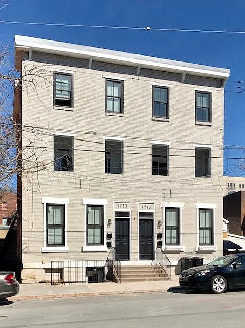 Fully renovated boutique property on Locust St.