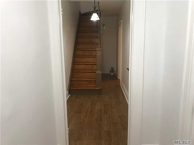 2nd image of 10438 105th St