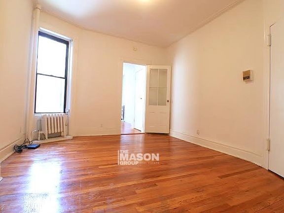 3rd image of 529 E 81st St APT 4a