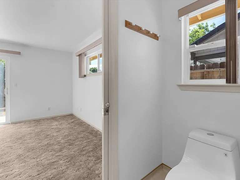 2863 Sandstone Dr — Photo 25