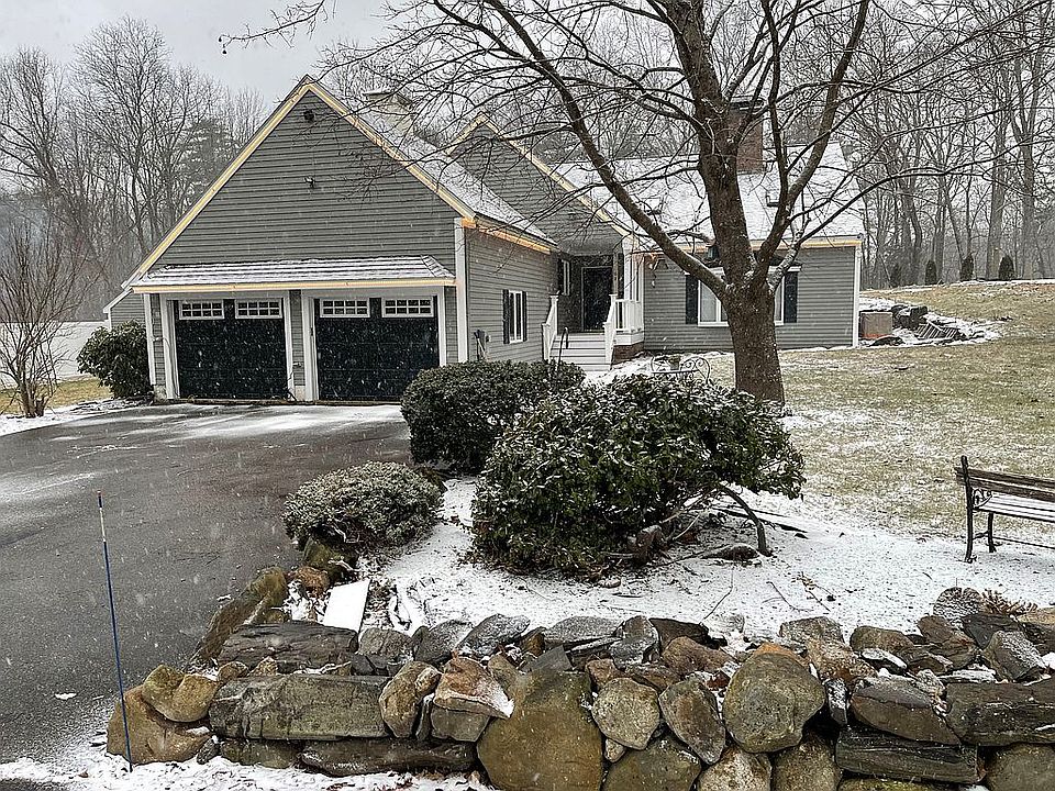 2nd image of 81 Zion Hill Rd