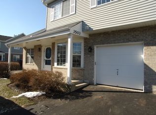 3503 Willowview Ct #3503, Aurora, IL 60504