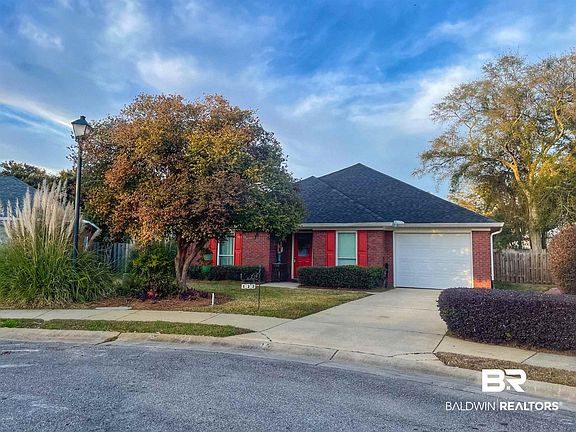 2nd image of 122 Reilly Cir