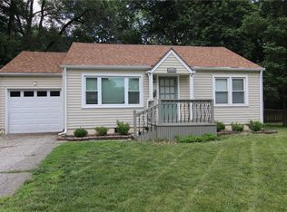 8119 Mackey St, Overland Park, KS 66204
