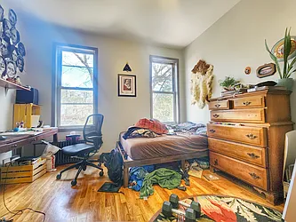 Rented by RELEASE NY