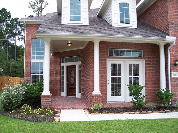 Covered Front Porch