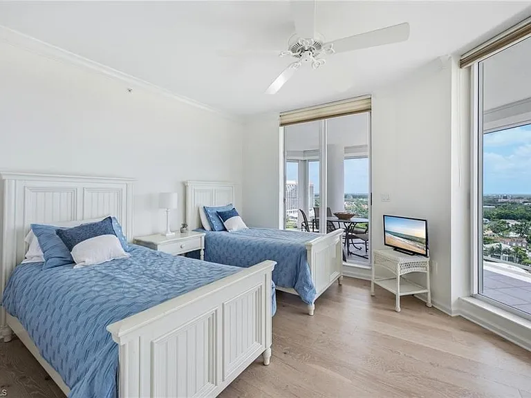 60 Seagate Dr #1606 — Photo 26