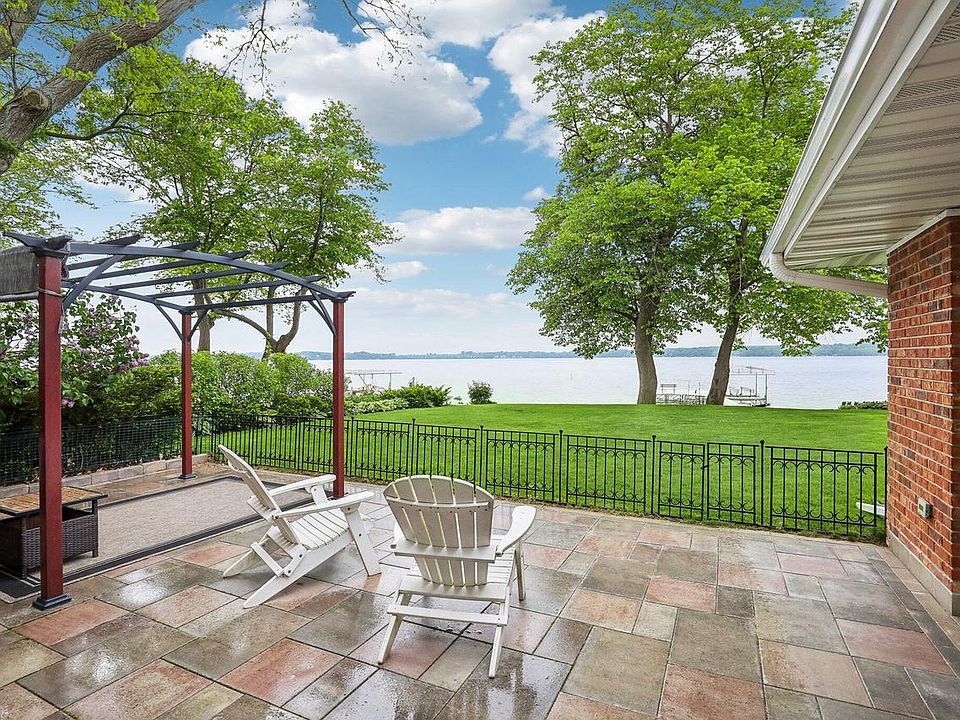 1st image of 231 South Ferry DRIVE