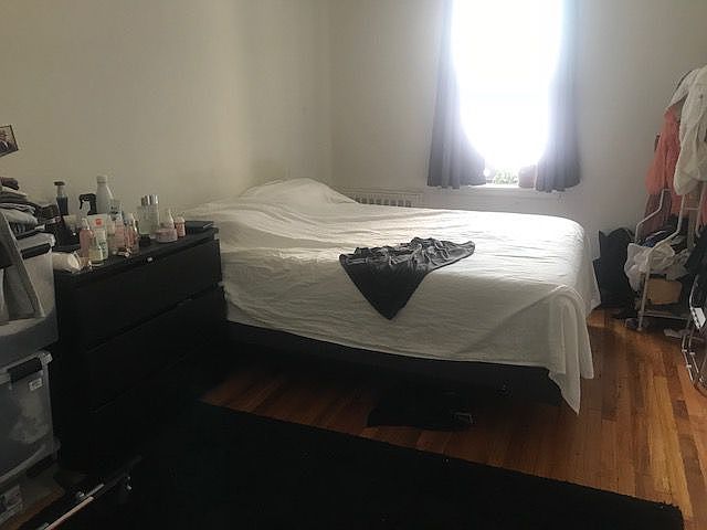 2nd image of 110 Sullivan St APT 4E