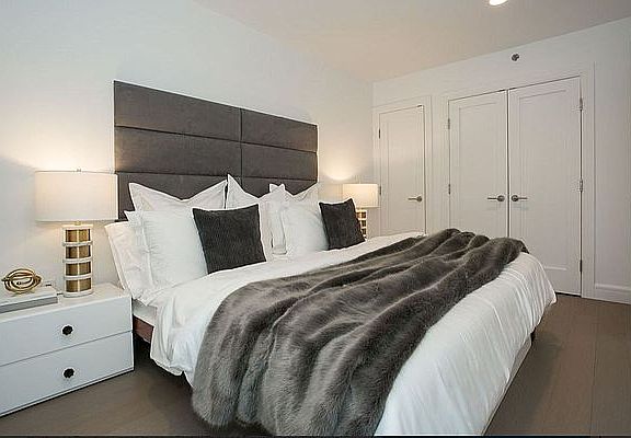 3rd image of 311 W 50th St #D12b