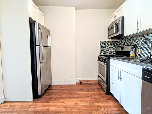 Rented by Citified Realty Group LLC | media 4