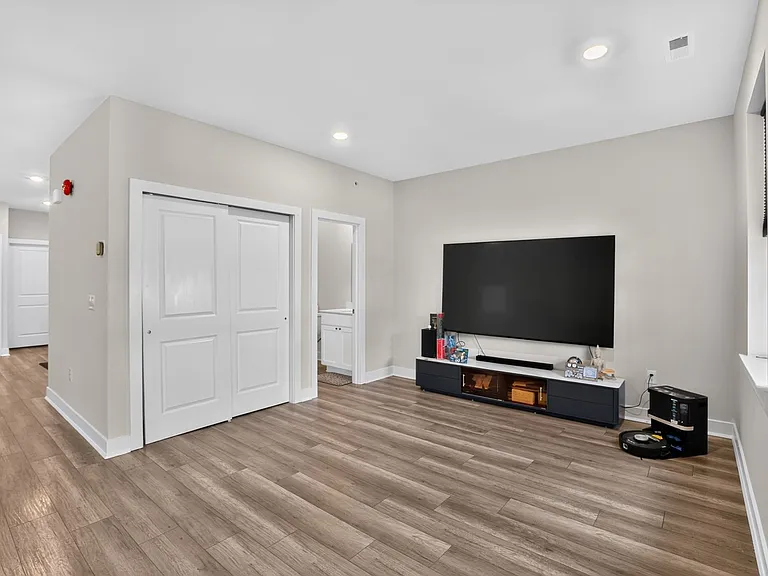 106B King St — Photo 11