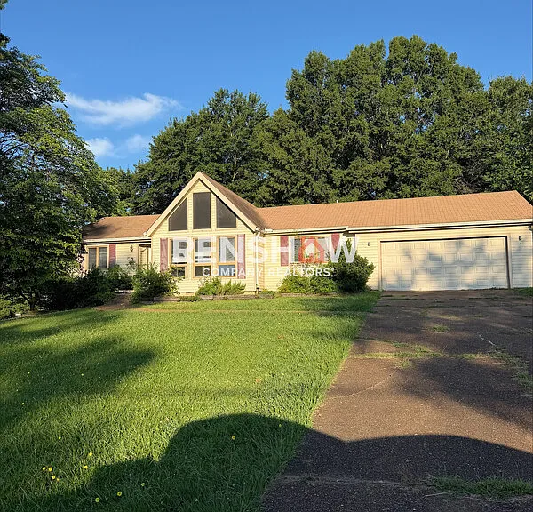 35 Maywood Dr — Photo 27