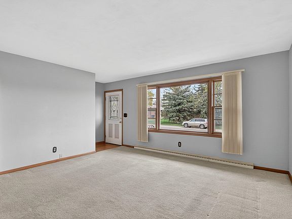 5th image of 2523-2525 Holmes St