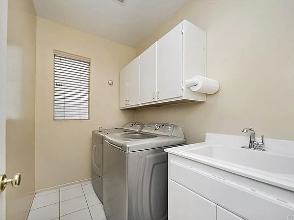 5th image of 11499 Brookrun Ct