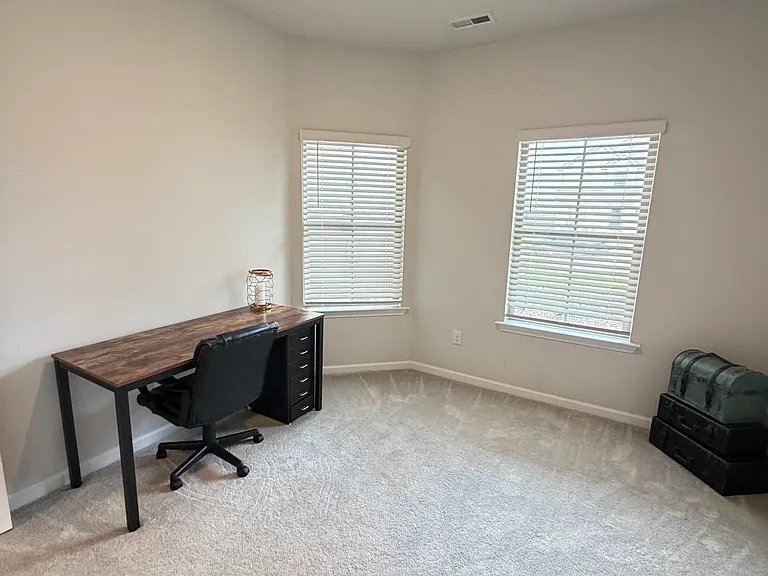 213 Paca Ln — Photo 16