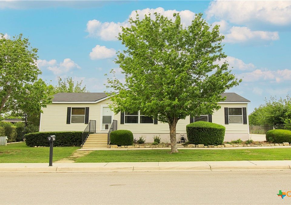 1st image of 2657 Pahmeyer Rd