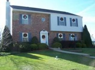 548 Cresthaven Dr, Plum, PA