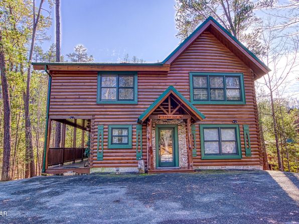 2809 Ridge Creek Cir, Sevierville, TN 37876