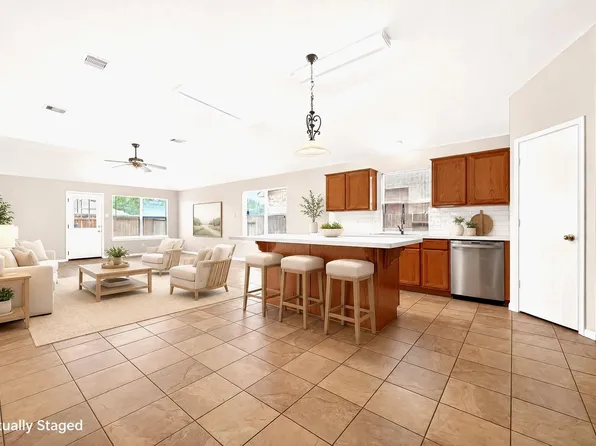 1434 Monterra Point, Fresno, TX 77545