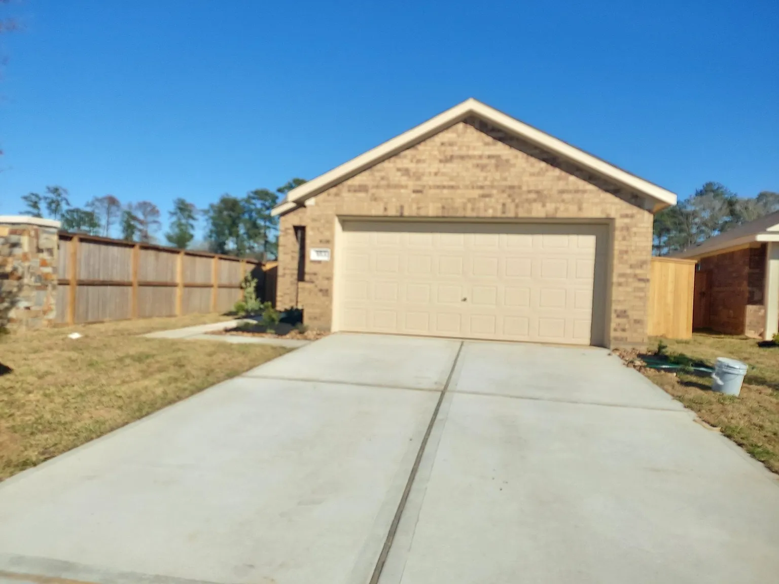 3 bed, 1311 sqft, $1,700 — Photo 1
