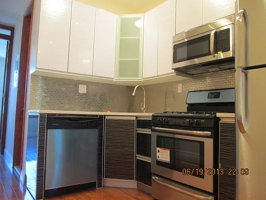 Rented by The Hamilton Group | media 70