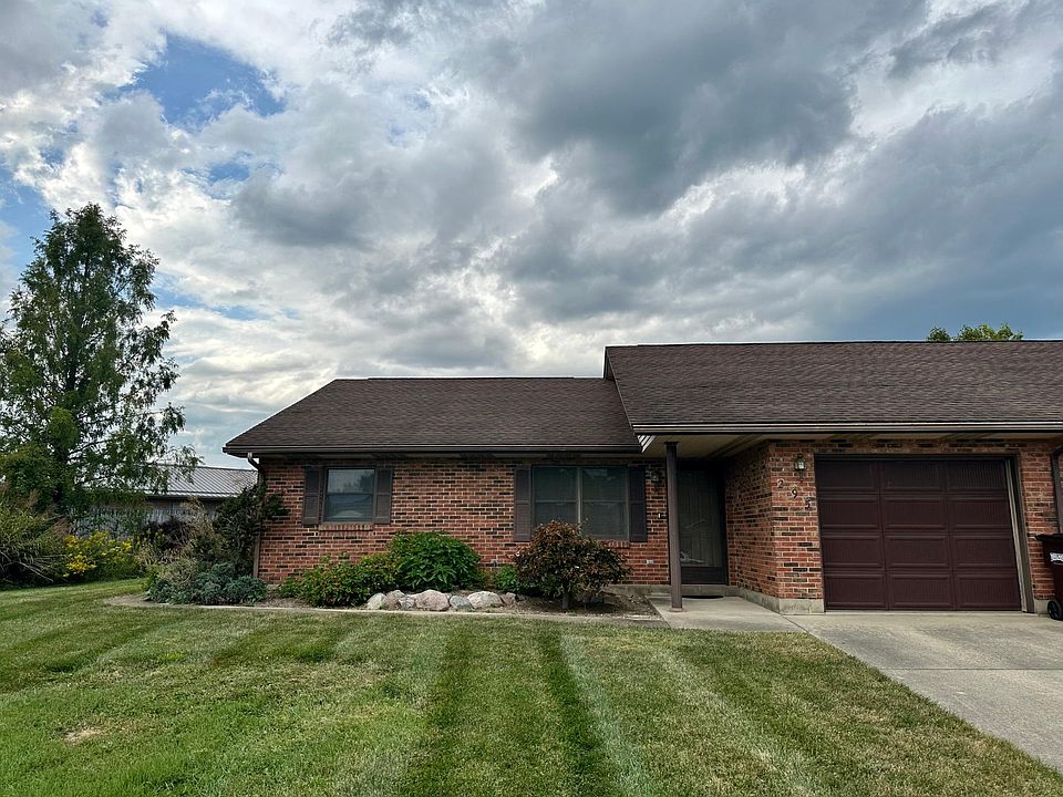 1st image of 295 Hilltop Ct #295