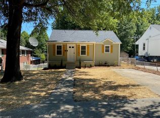 2003 S Benbow Rd, Greensboro, NC 27406