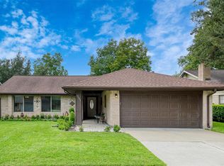 17131 Park Lodge Dr, Spring, TX 77379