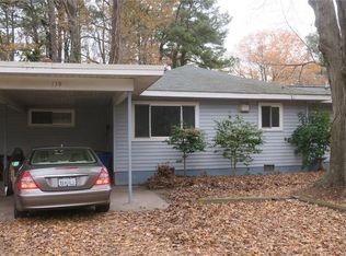 139 Maxwell Ln, Newport News, VA 23606