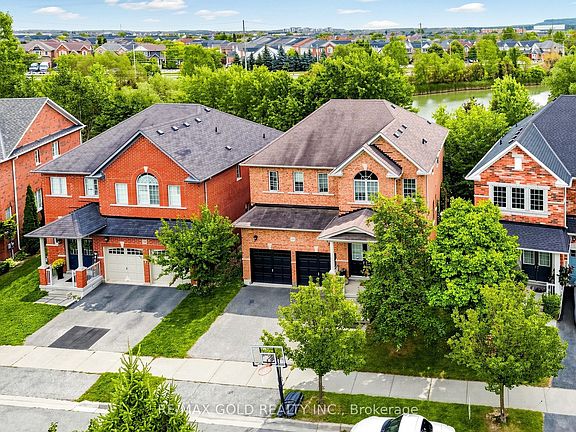 3rd image of 284 Holmes Cres