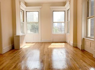 363 W 57th St APT 2A, New York, NY 10019