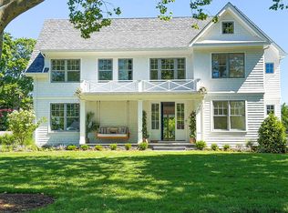 152 South Rd, Westhampton, NY 11977