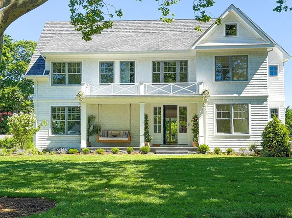 152 South Rd, Westhampton, NY 11977