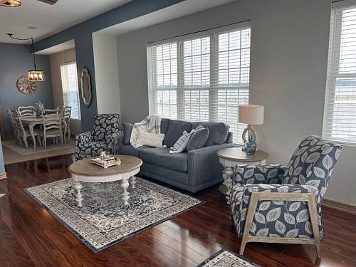 4th image of 3537 Sellers Dr NE