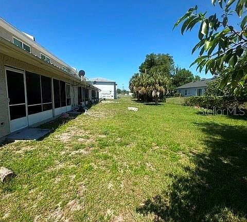 5th image of 112 Caribbean St