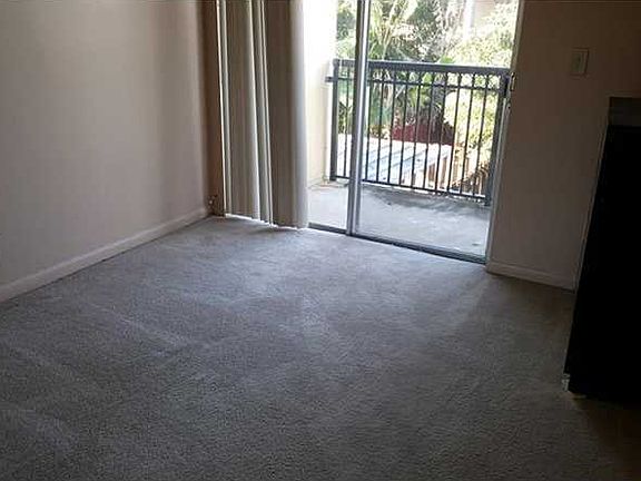 4th image of 6631 SW 41st Ct #11