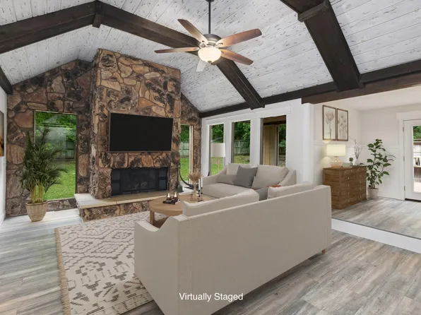 13303 Eveleth Way, Apple Valley, MN 55124
