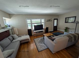 1302 Hathaway Ave #1, Lakewood, OH 44107