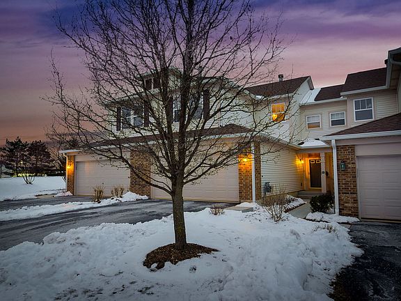 3rd image of 42 Tanglewood Dr #0