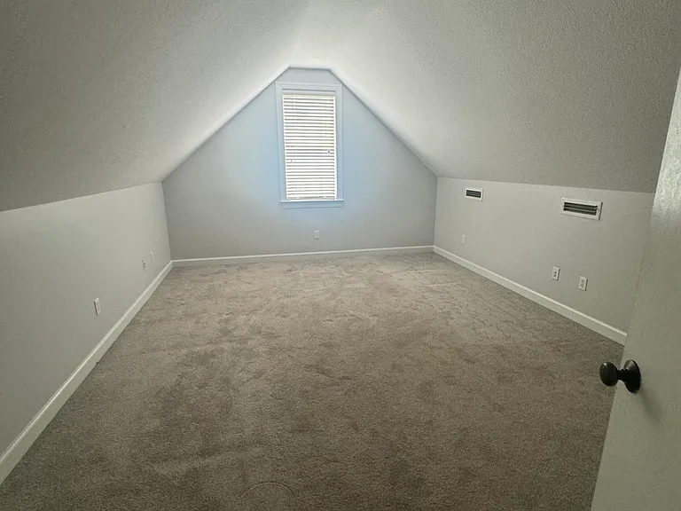 203 Eton Dr — Photo 16