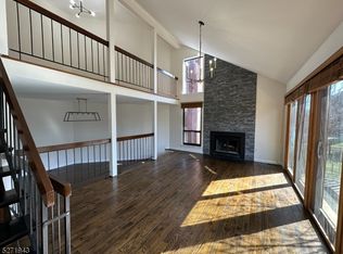 25 Bloomingdale Dr APT 3A, Hillsborough, NJ 08844