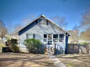 921 Canterbury St, Benton, AR 72015
