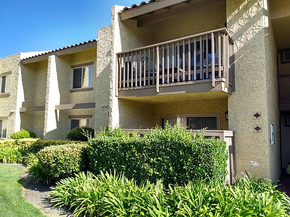 2nd image of 2980 Alta View Dr #I203