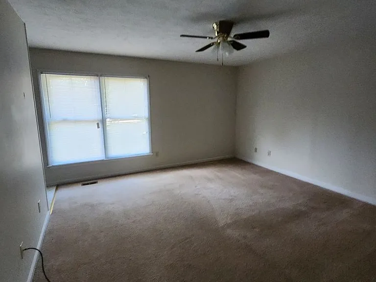6605 Omni Ct — Photo 10