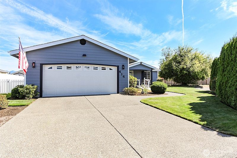 3rd image of 414 Willow Street SW